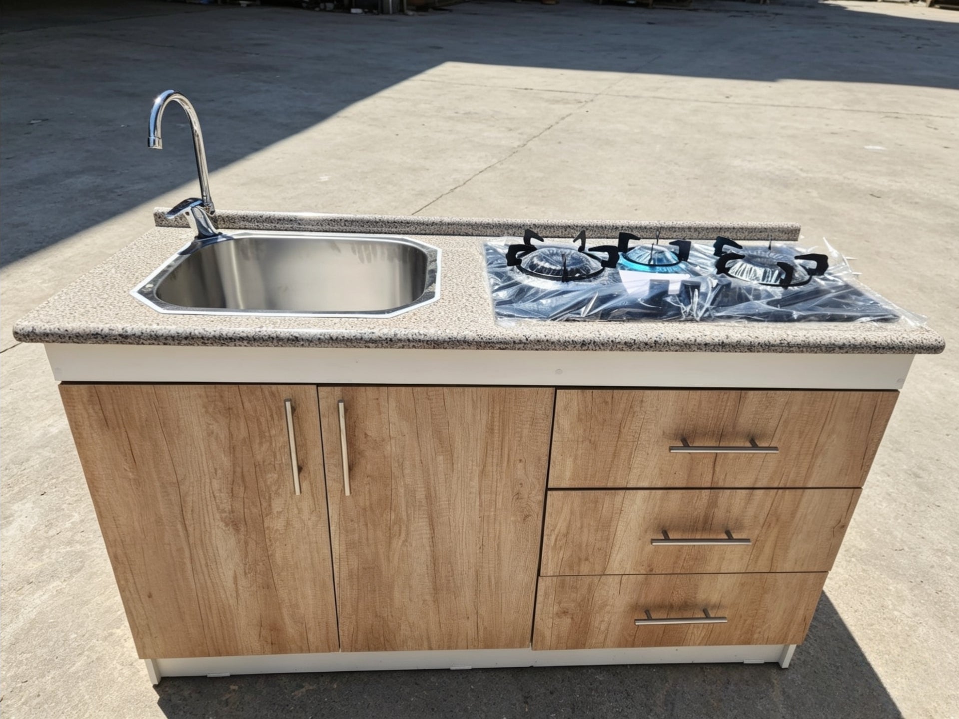 Mueble de Cocina Compacto con Fregadero y Cocina a Gas